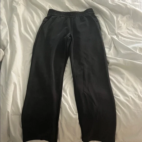 Lululemon soft stream pants - Picture 1 of 4